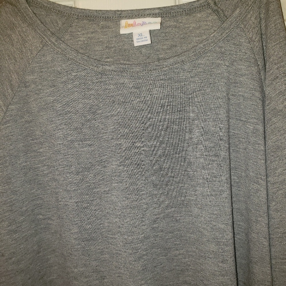 Lularoe Randy top - Picture 2 of 2
